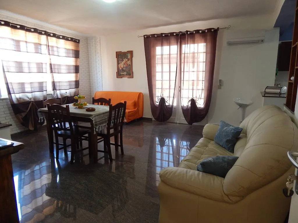 Casa Vacanze Karol Apartment Trappeto  0*, Trappeto (Sicily)